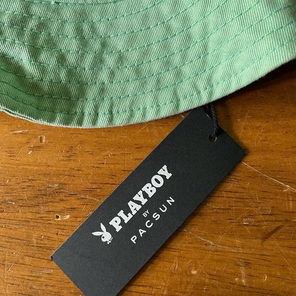 NWT New Playboy Pacsun Bucket Hat Green - Picture 4 of 6